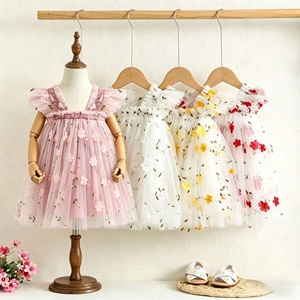 Robe pour fille enfant sans manches à volants brodée de fleurs 3D, coupe confortable pour les occasions quotidiennes, décontractées, de fête ou de vacances - Product Image 2
