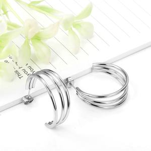 أقراط ذهبية بسيطة جديدة عيار 14 قيراط من الفولاذ المقاوم للصدأ للنساء والأطفال - Product Image 5