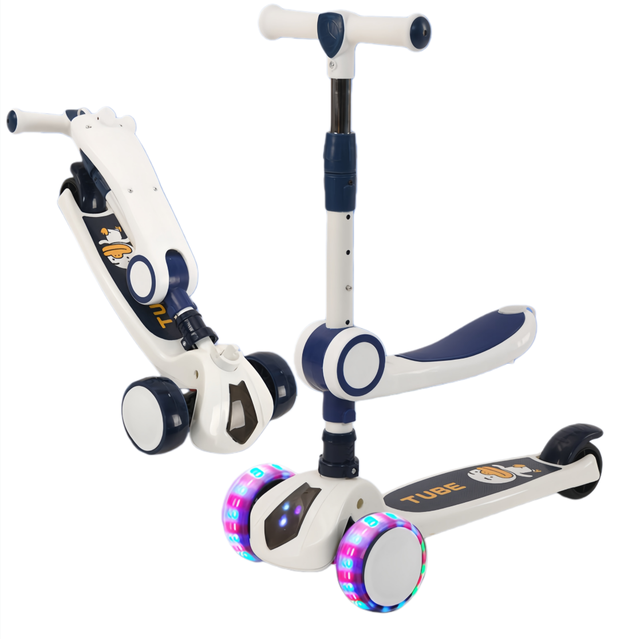 Sport Training LED Flash Light PU Kids Scooter with 3 Wheels Extra-Wide Deck Folding Design for Boys and Girls