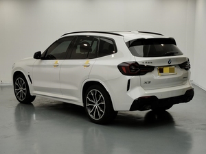Auto Usado BMW X3 XDrive SUV, Volante a la Izquierda, Techo Panorámico, Asientos Ajustables Eléctricamente, Bajo Kilometraje, Llantas R20, Buena Relación <span class=keywords><strong>Calidad</strong></span>-<span class=keywords><strong>Precio</strong></span> - Product Image 6
