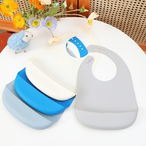 2025 Bavoirs en silicone sans BPA avec logo personnalisé, doux et imperméables avec poche OEM, vente en gros depuis la Chine pour l'alimentation avec Food Catcher - Product Image 5