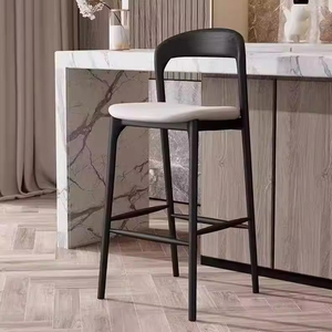 Tabouret de bar moderne minimaliste en bois massif, design scandinave, idéal pour cuisine et café - Product Image 6