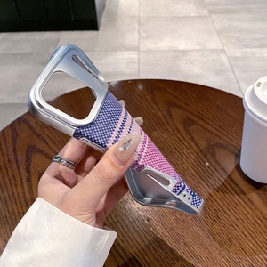 Funda de Teléfono de Lujo con Textura de Fibra de Carbono para <span class=keywords><strong>iPhone</strong></span> 17 Air 16 15 Pro Max, Carcasa Delgada de PC con Marco Metálico para la Cámara - Product Image 2