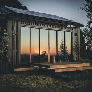 Casas Prefabricadas de 3 Pisos de 800 Pies Cuadrados con Paneles Solares de Energía Solar Casa Contenedor Contemporánea Construcción con Estructura de Acero - Product Image 5