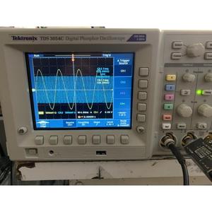 Osciloscopio Digital Tektronix TDS 3054C Calibrado con Pocas Horas de Uso, 500MHz, 5GSa/sec, 4 Canales - Product Image 1