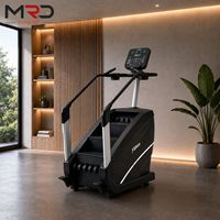 MRD es un fabricante y proveedor de equipos de gimnasio comerciales, incluyendo escalas y simuladores de escalada para entrenamiento aeróbico.
