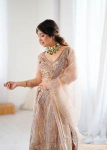 Filet papillon doux de qualité supérieure Lehenga Choli Set Le plus beau style traditionnel pour la fête Notre collection - Product Image 4