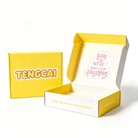 Boîtes d'emballage en carton ondulé avec lamination mate recyclable et logo personnalisé pour bijoux, cadeaux et expédition