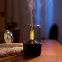 Diffuseur d'huiles essentielles et humidificateur d'air électrique à lumière de bougie, portable, 120 ml, en plastique, pour utilisation en voiture