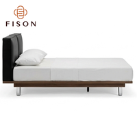 Lit double italien noir avec cadre en bois massif et revêtement en cuir véritable, style nordique moderne, pour chambre à coucher, disponible en tailles Queen et King