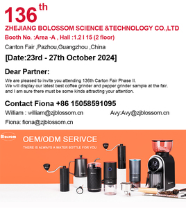 16 Oz Có Thể Sạc Lại Xách Tay Máy Xay Sinh Tố Lắc Và Loại C Cá Nhân Máy Xay Sinh Tố <span class=keywords><strong>Mini</strong></span> Smoothie Máy Xay Sinh Tố Với Siêu Sắc Nét - Product Image 2