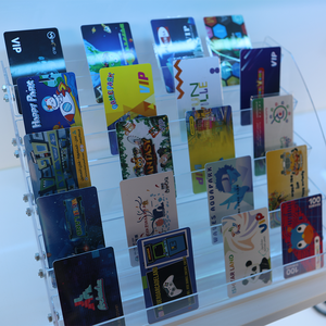 Cartes à puce RFID intelligentes personnalisées <span class=keywords><strong>Linkgo</strong></span> en gros, en anglais, espagnol, japonais, en PVC, pour parcs d'attractions et jeux - Product Image 6