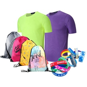 Sacs de sport personnalisés, sacs à dos, t-shirts de marque, bracelets en caoutchouc, ceintures porte-dossards de course, ensemble cadeau promotionnel - Product Image 2
