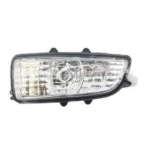 Luz Intermitente para Espejo Retrovisor Volvo 31111090 Halógena ABS Izquierda Derecha para S40 S60 S80 2007 2011 - Product Image 2