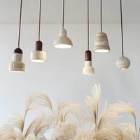 Luminaire suspendu pour restaurant de style mid-century modern, en marbre naturel, style Wabi Sabi, en travertin jaune, pour hôtel