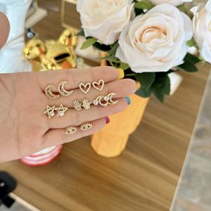 Venta al por mayor de Corea minoría partysu completo circón gema encanto Stud pendientes impermeable 18K chapado en oro cobre joyería pendientes mujeres - Product Image 4