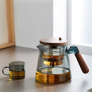 <span class=keywords><strong>Théière</strong></span> en verre de séparation d'eau de thé avec poignée en noyer <span class=keywords><strong>Théière</strong></span> en verre borosilicaté faite à la main <span class=keywords><strong>Théière</strong></span> <span class=keywords><strong>magique</strong></span> transparente avec filtre - Product Image 6