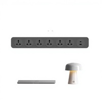 Multiprise multifonctionnelle 8000W avec système de prises UK standard, câble d'extension et ports USB Type-C sur rail