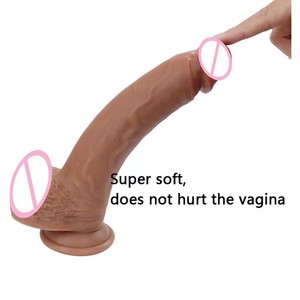 Vibratore Realistico Ricaricabile USB Impermeabile con 10 Frequenze, Dildo a Spinta Effetto Pelle Reale per Donna - Hot e Sensuale - Product Image 2