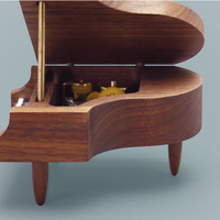 Boîte à musique vintage pour piano à queue Boîte huit tons en noyer Château dans le ciel Cadeau d'anniversaire créatif