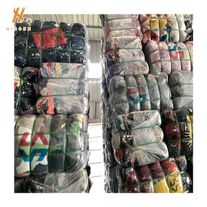   Abbigliamento all'ingrosso da Guangzhou a Lome, Togo, Emirati Arabi Uniti: <span class=keywords><strong>Chi</strong></span> acquista vestiti usati in balle dalla Corea per adulti? - Product Image 3