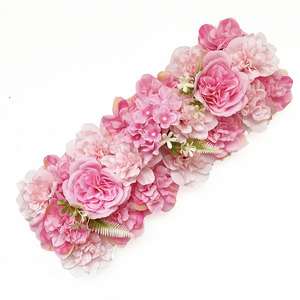 Guirlande florale artificielle en soie pour mariage, modulable, pour allée, table et décoration d'événements (vente en gros) - Product Image 1