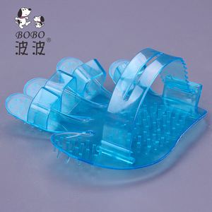 Guante de baño para perros Bobo, cepillo de masaje, herramienta de aseo suave de plástico para perros, color aleatorio - Product Image 3