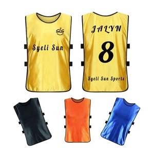 Maillots d'entraînement de football personnalisés à séchage rapide, numérotés et ajustables pour enfants et adultes - Product Image 4