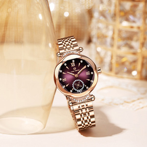 Nouvelle montre à quartz multifonctionnelle de luxe pour femmes 2025 avec diamants, design lumineux et étanche - Product Image 2