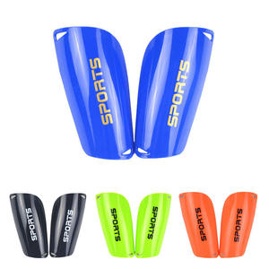 Protège-tibias de football Aofit pour adultes, jeunes et enfants, en plastique EVA, protection des mollets - Product Image 1
