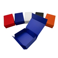 Grande boîte d'emballage cadeau pliable et plate personnalisable couverture magnétique monobloc portable pour chaussettes boîte cadeau pliable