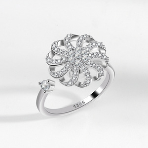 Fashion Jewelry <b>Rings</b> Zircon Adjustable Rotatable Daisy Flower Butterfly Bee <b>Ring</b> Sunflower Anillo Open Anxiety <b>Spinner</b> <b>Ring</b> - Product Image 4