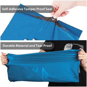 Bolsa de Envío Innovadora para Chalecos, Personalizada, con Material Reciclable e Impresión de Logotipo, para Entrega de Ropa en Línea - Product Image 4