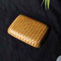 Groothandel 100% natuurlijke handgeweven bamboe dienblad met aangepast logo, decoratief serveerplateau, vierkant, ondiep fruitplateau, badkamertafelgerei