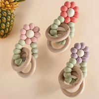 Anneau de dentition en silicone pour bébé avec anneau en bois - Jouet souple sans BPA, design sûr et écologique pour bébés de 0 à 24 mois