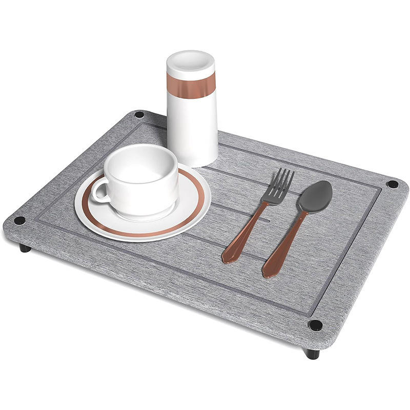 Sculpter les trois lignes horizontales (pieds noirs) du cadre intérieur