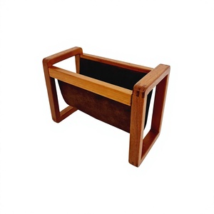 Porta Revistas de Cuero y Hierro de Alta Calidad, Estante Resistente para Almacenamiento en el Hogar u Oficina, Organizador de Archivos y Libros, Diseño Moderno Hecho a Mano - Product Image 1