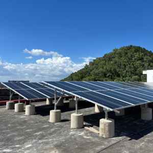 Sistema de Almacenamiento de Energía Doméstico Completo con Inversor de 6.2KW, 10 Paneles Solares de 550W, Batería LiFePO4 de 10KWh, WiFi, CAN y RS485 - Product Image 3