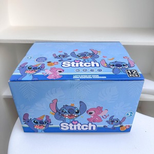 12PCS al por mayor, Cajas Sorpresa de Figuras de Acción de Loli Stitch, Lindas y Creativas, con Diseño de Maleta y Colgante Llavero, Caja Sorpresa Única - Product Image 6