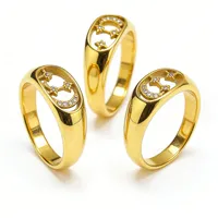 Hohler Sternring mit Zirkonia-Einlage aus Edelstahl, vergoldet, stapelbar, modisches Fingerring-Accessoire für Damen, für den Alltag
