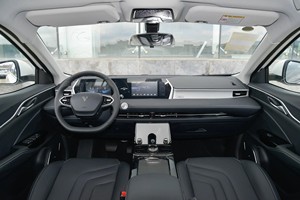 Véhicule d'<span class=keywords><strong>occasion</strong></span> Neta U 2022 Pro 400 Export EV, faible coût d'exploitation, haute stabilité, configuration complète, <span class=keywords><strong>livraison</strong></span> rapide pour les acheteurs - Product Image 5