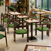 Fabrication en gros sur mesure de tables et chaises en bois massif pour restaurants commerciaux, directement de l'usine HUALIN
