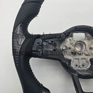 Volante deportivo de fibra de carbono de cuero perforado más popular para Volkswagen Golf R - Product Image 5