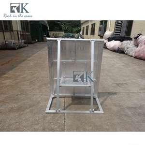 Barrières de contrôle des foules pliantes RK en aluminium argenté et noir à assemblage rapide, système de verrouillage, cadre thermolaqué pour festivals en plein air - Product Image 4