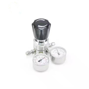 Regolatore di Pressione HI-TEK Monostadio 1/4 Pollici Femmina 100psi in Acciaio Inox 316 per <span class=keywords><strong>Gas</strong></span> <span class=keywords><strong>Industriali</strong></span> - Product Image 2