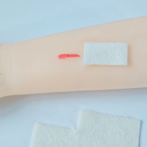 Pansement auto-adhésif stérile en alginate de calcium, écologique, antibactérien, certifié CE, désinfecté à l'oxyde d'éthylène, 10x10cm - Product Image 5