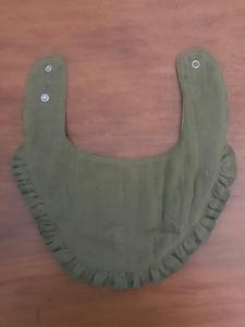 Vente chaude Ensemble de bavoirs en mousseline à volants jetables respirants en coton doux et confortable pour bébés filles et garçons, couleur unie, fourniture OEM - Product Image 2