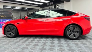 Película Protectora de Pintura TPU PPF de Calidad Estadounidense, Moderna, Brillante, Roja, 1.52*15m, Resistente a las Manchas, Anti-amarilleo, Personalizada de Fábrica - Product Image 2