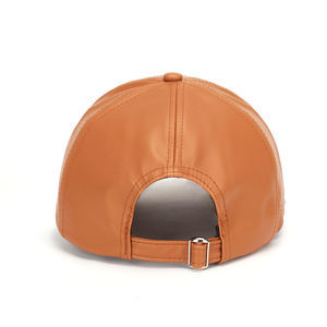 قبعات جلدية فاخرة عالية الجودة للرجال والنساء بشعار مخصص - Product Image 5