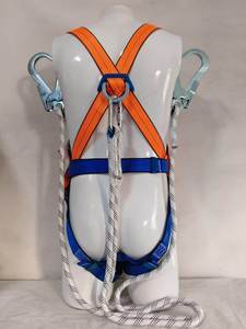 Ceinture de sécurité en polyester à cinq points de haute qualité - Harnais complet avec capacité de 300 kg, matériel durable pour usage industriel - Product Image 1